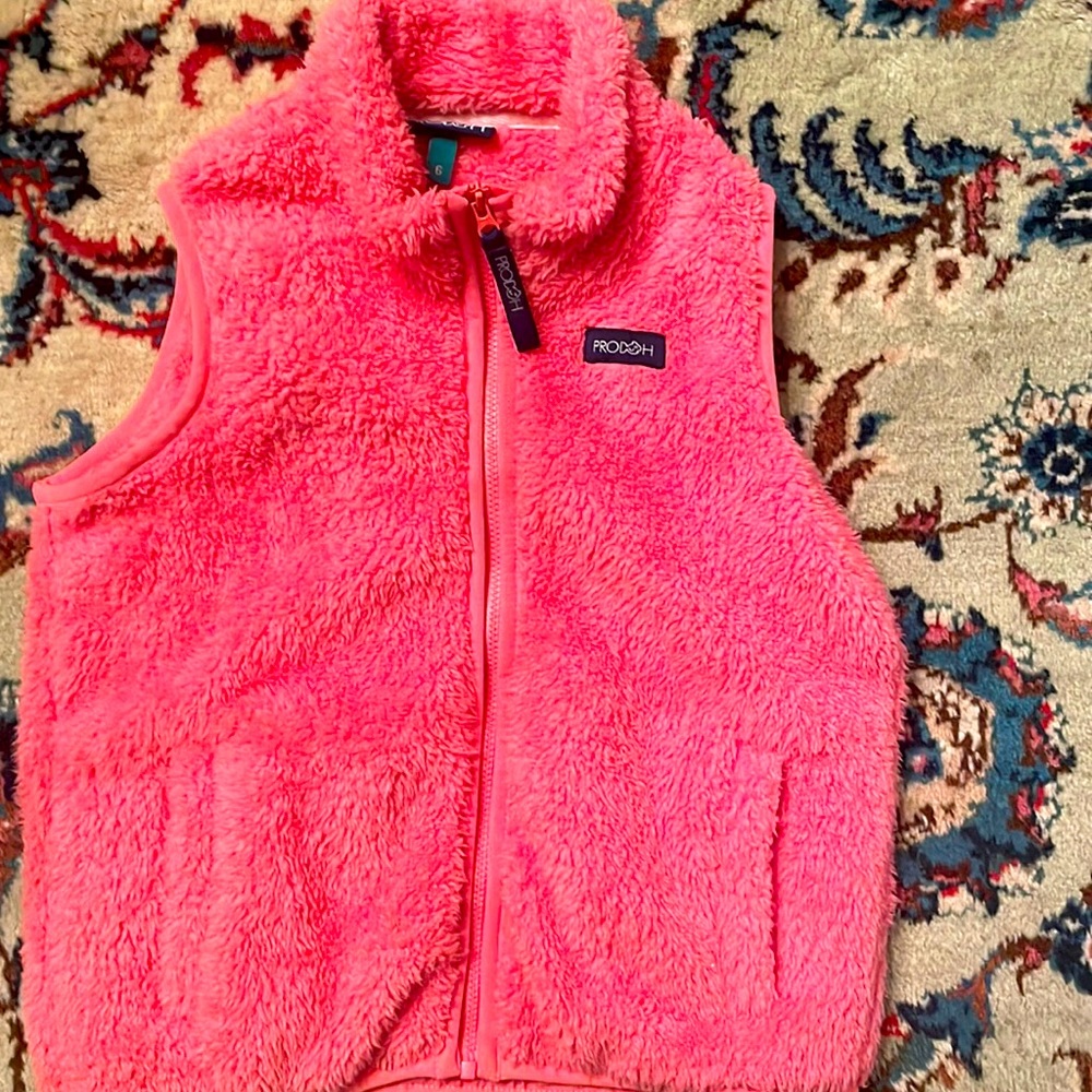 Girls size 6 Prodoh vest
